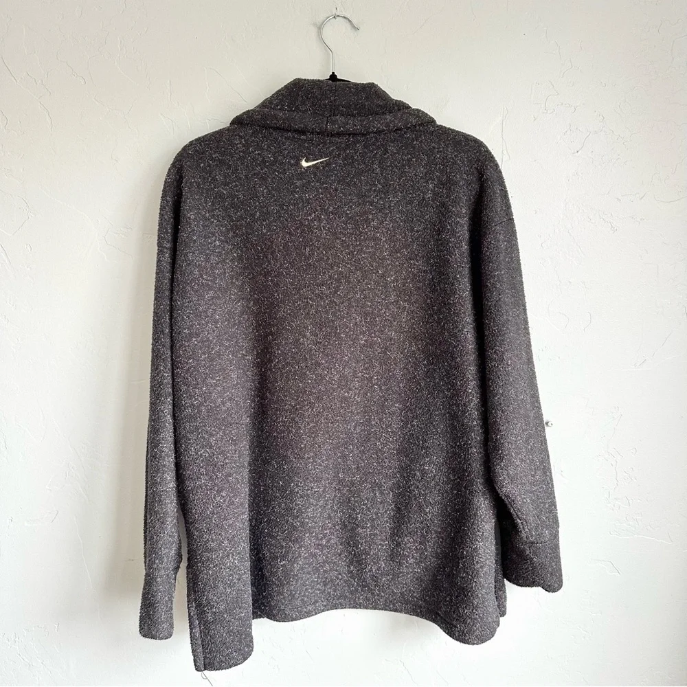 Nike Women’s Cozy Black Gold Pullover Cowl Neck Fleece Jacket Size‎ Medium EUC